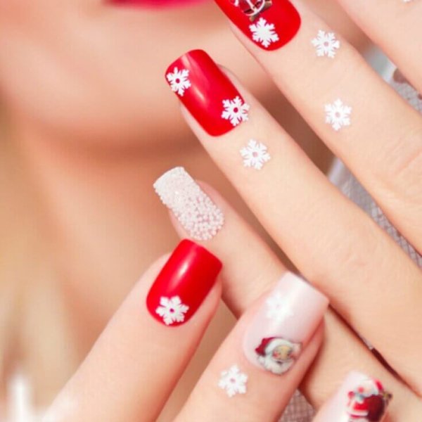 10 Christmas Nails Designs You Can Easily DIY
